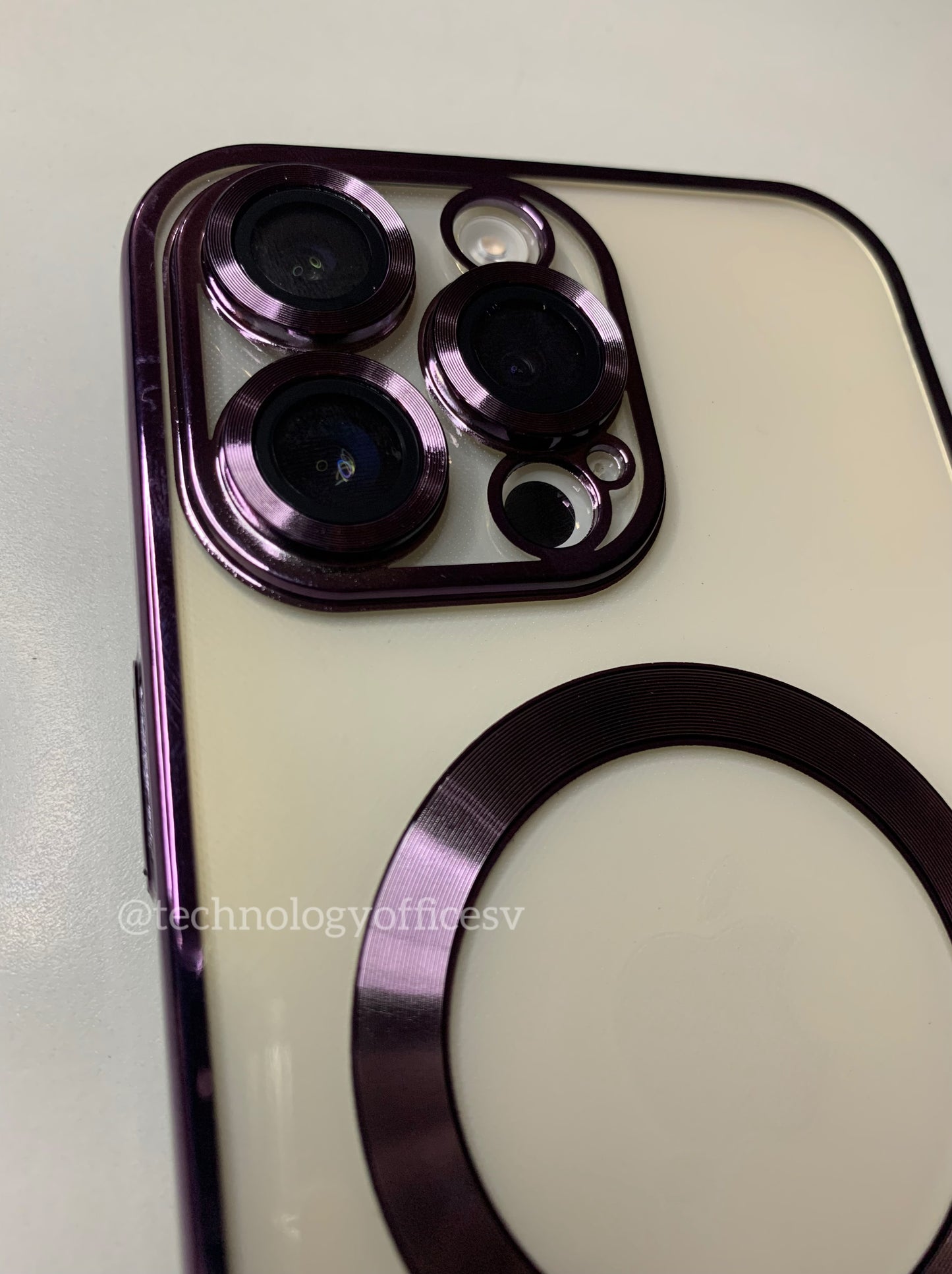 iPhone Magsafe Case Morado